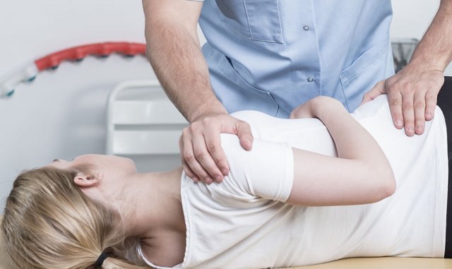 Die Chiropraktik hilft bei vielen Beschwerden.