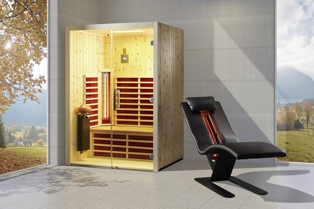Foto: Sauna + Spielplatzbau
