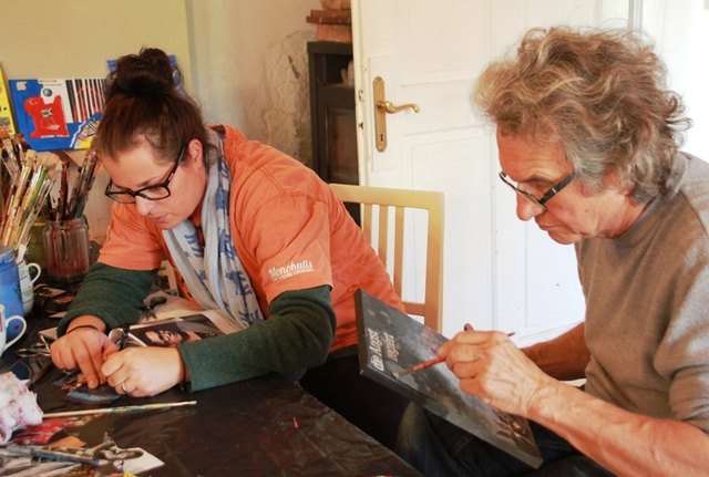 Konzentriertes Arbeiten beim "Inklusiv Kreativ Workshop für alle" | Foto: Lisa Engel