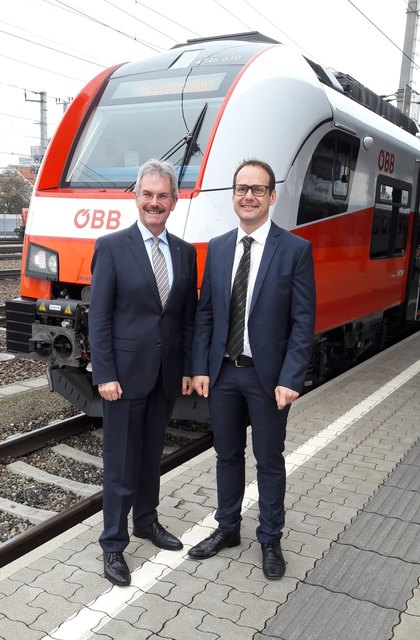 Verkehrslandesrat Karl Wilfing und Regionalmanager Ostregion Michael Elsner (ÖBB). | Foto: ÖBB/Seif