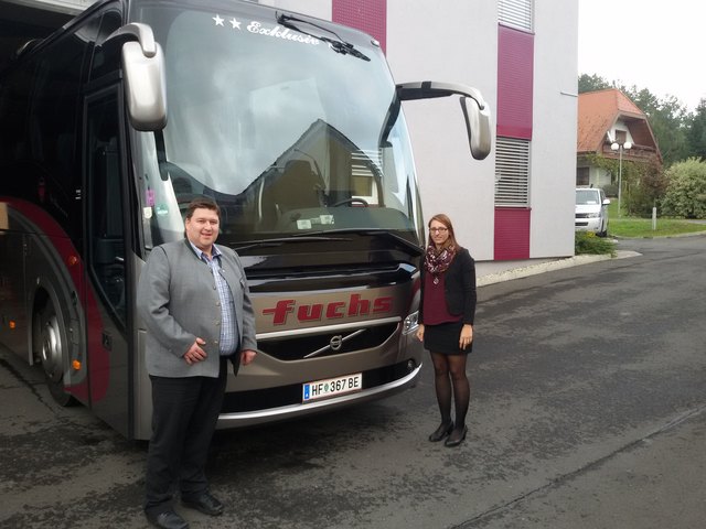 Stefan Schneebauer und Sandra Kobleder on Tour mit dem neuen Gruppenreisekatalog für Schärding. | Foto: privat