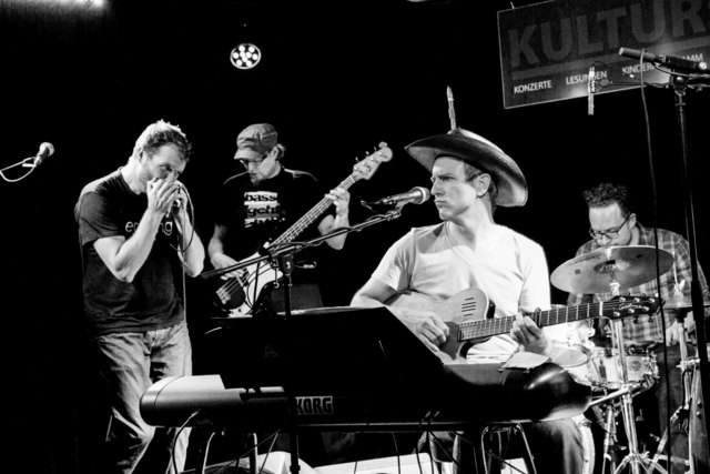 Das Salzburger Musikerkollektiv "Bluesbrauser" zeigen am 19. November im KuBa Eferding, was sie draufhaben. | Foto: Jakob Jakubovski