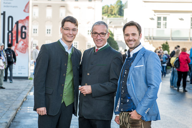 Florian Scheicher, Bgm. Gerhard Anzengruber und Marco Sampl. | Foto: Stadtgemeinde Hallein