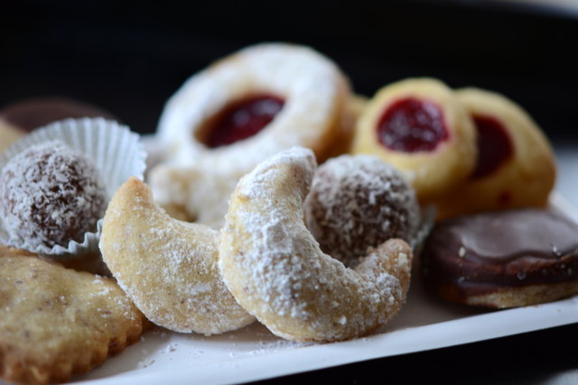 Selbstgemachte Kekse verwöhnen Auge und Gaumen.