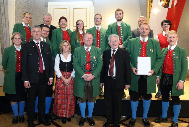 Der Musikverein Stadl-Paura erhielt mit dem Hermes-Preis die höchste Auszeichnung durch das Land OÖ. | Foto: Daniel Kauder/Land OÖ