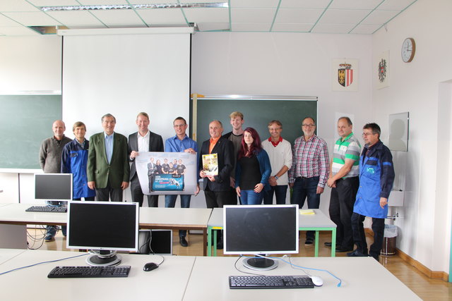 Moderne EDV-Arbeitsplätze gibt es an der HTL Neufelden dank der Firma eworx. | Foto: Foto: privat