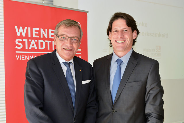 Robert Lasshofer, Generaldirektor der Wiener Städtischen, und Jürgen Sild, Geschäftsführer der Bestattung Wien, (v.l.) stellten den "Digitalen Nachlass Service" bei einer Pressekonferenz in Wien vor. | Foto: Max Spitzauer