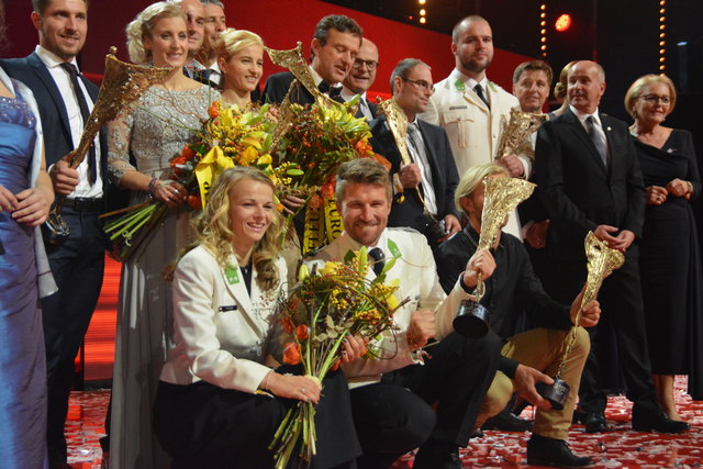 Die Sieger Marcel Hirscher, Eva-Maria Brehm, Natalija Eder, Peppo Puch, Manuel Auer, Lukas Weißhaidinger und Tanja Frank/Thomas Zajac mit Gratulanten.