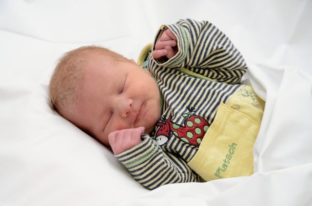 Josephina Datum: 20.10. 2016 Eltern: Jacqueline Kielnhofer und Johannes Scherübel Geburtsort: LKH Graz Größe: 51 cm Gewicht: 2884 g