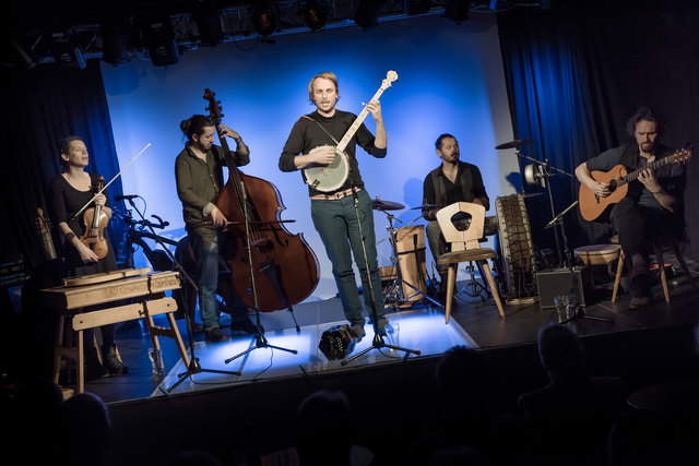 Opas Diandl muss als eigene Musikrichtung kategorisiert werden. | Foto: Huber