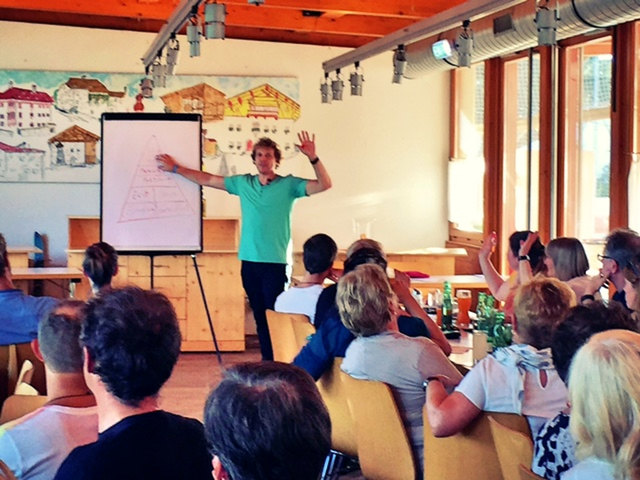 Dr. Julian Hosp leitet in Maria Waldrast ein Wochenendseminar zum Thema "Grenzenlos erfolgreich"! | Foto: Hosp