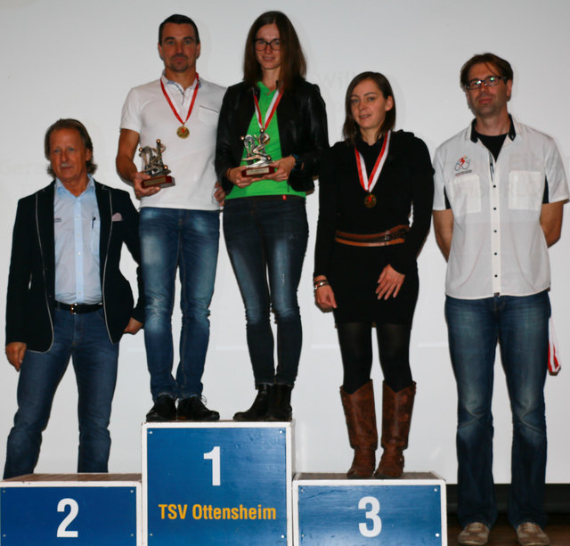 Sieger: v.l.n.r. Gerald Will (4sports Wels), Kathrin Kaspareth (TriPower Freistadt), Katharina Feuchtner (ALC Wels)