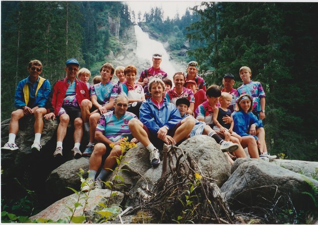 Die zahlreichen aktiven Mitglieder des Radclubs RC-27 Mosser Randegg sind des Öfteren zwei oder drei Tage gemeinsam auf ihren Fahrrädern im Zuge ausgedehnter Ausflüge unterwegs. | Foto: RC-27 Mosser Randegg