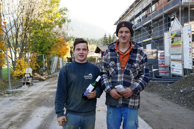 Die Lehrlinge Stefan Kopp und Lukas Schranz