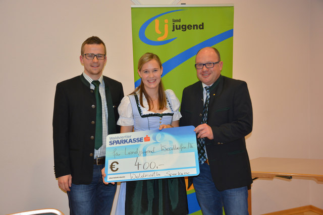 Bezirksobmann Harald Fuchs, Bezirksleiterin Anja Gastinger, Regionaldirektor Leopold Streicher
