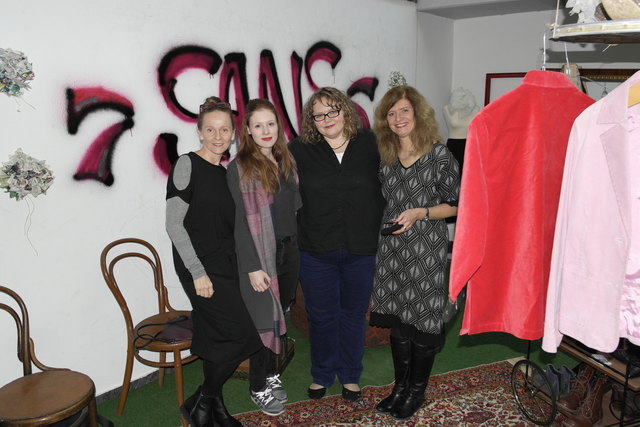 Irene Freimann, Sara Hasler, Regina Jechlinger und Barbara Tolliner freuten sich über den Erfolg ihres zweiten Kleidertausches.