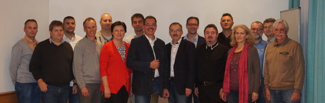 Georg Graf, Walter Lauer, Christian Göschl, Heinz Längle,
Peter Theuretzbachner, Edith Grames, Helmut Bürbaum, Kurt Jantschitsch, Ernst Friedl, Helmut Doschek, Gerhard Münzker, Markus Weindl, Anna Lisy, Franz Fallnbügl, Andreas Zbiral und Hermann Gindl.