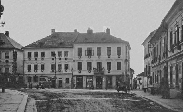 Das Hönig-Haus an der Ecke war schon immer ein Geschäftshaus...