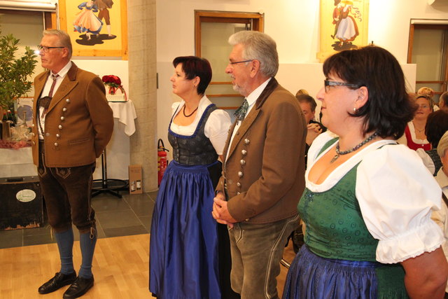 An sich sind die Natternbacher Volkstänzer nicht mehr aktiv, für Stainz machten sie sich tanzfit