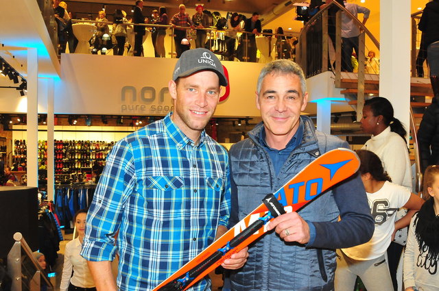 Skistar Benni Raich und Moderator Christin Clerici