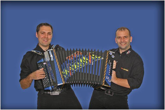 Maximale Tanzmusik mit dem "Duo Maximal"