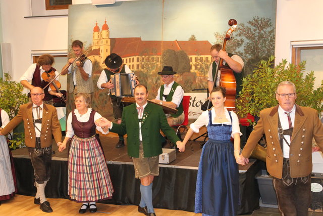 Die Polonäse gestalteten Stainz und Natternbach gemeinsam