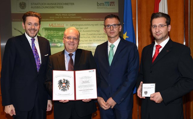 Staatssekretär Harald Mahrer, Komm.-Rat Erich Urch, Werkmeister Johann Resch, Werkmeister Franz Sigl
