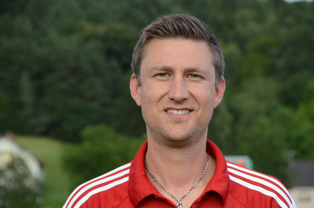 FSK Coach Christian Waldl möchte sein Team stabilisieren. | Foto: KK