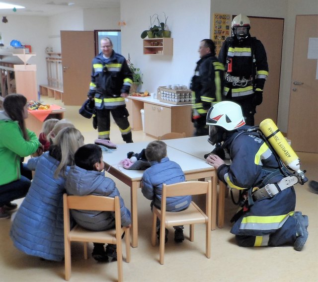 Übung im Kindergarten - Steinfeld