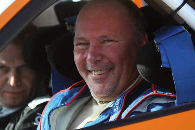 Robert Zitta betreibt die größte Kfz-Werkstätte in Linz und ist aktiv im Rallyesport integriert.