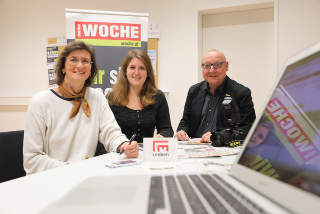 Redaktionsbesprechung in der WOCHE Leoben mit Astrid Höbenreich, Janine Kermec und Wolfgang Gaube (v.l.). | Foto: Freisinger