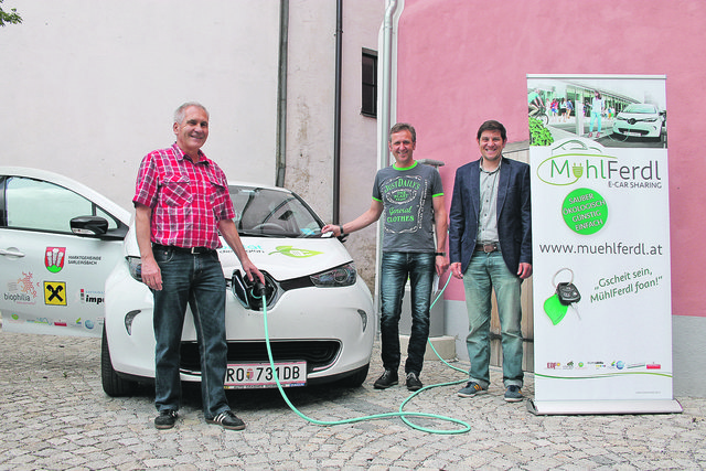 Die E-Cars, wie hier in Sarleinsbach, fahren ausschließlich mit regionalem Ökostrom