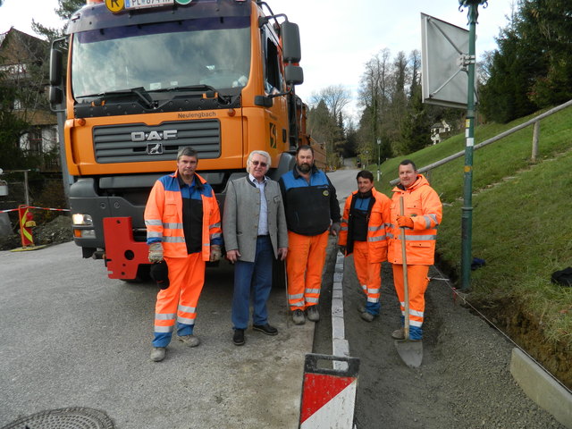 Schon Ende November sollen die Bauarbeiten bei der Bushaltestelle im Irenental abgeschlossen sein.