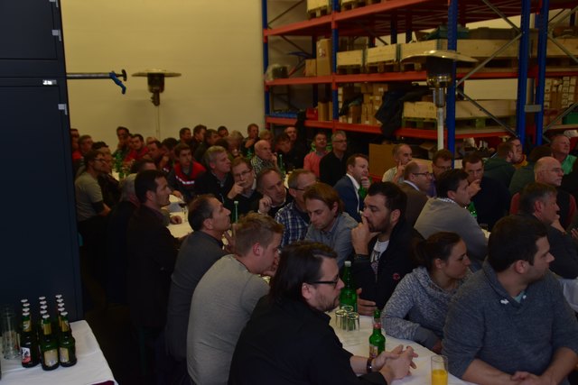 Zahlreich waren die Mitarbeiter und ausführenden Firmen wie zum Beispiel AT Thurner, Falkner & Riml und Eisenbau Plattner gekommen.