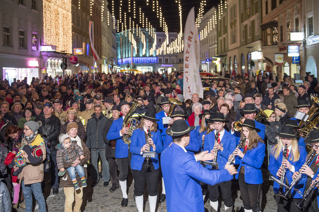 Am 19. November findet die Einschaltfeier in Ried statt.