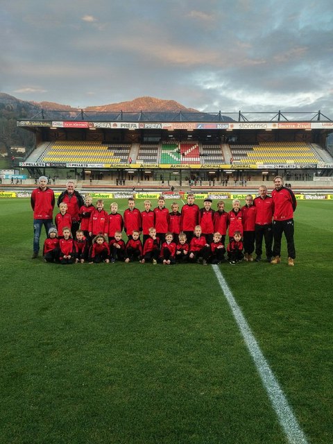 Die jungen Spieler haben viel Freude am Sport und gemeinsame Aktivitäten sorgen für zusätzliche Motivation | Foto: KK