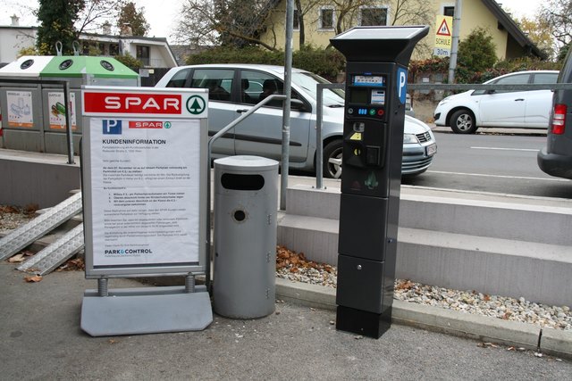 Ansage: Dieser Parkplatz ist jetzt kostenpflichtig.