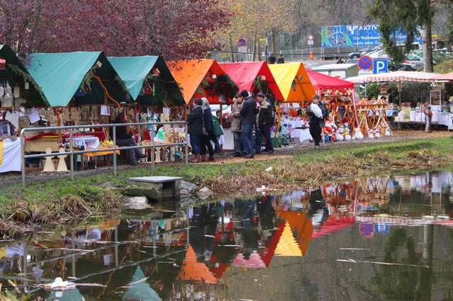 Ein malerisches Ambiente beim Weihnachtszauber am Köflacher Dechantteich. | Foto: Cescutti