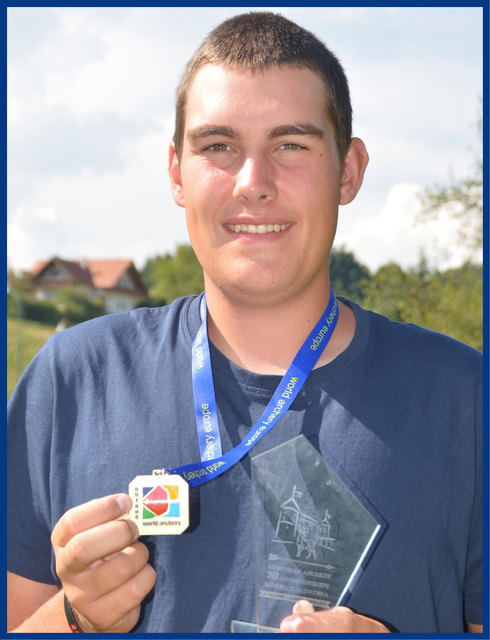 Nico Wiener (Bogenschießen)