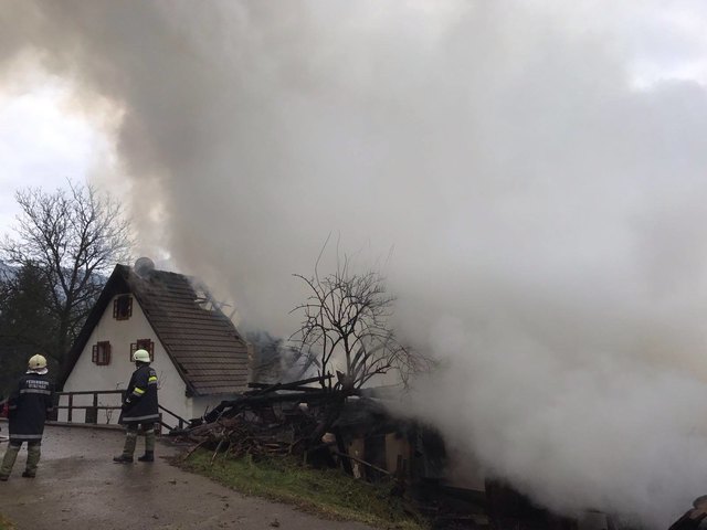 Die Ybbstaler Feuerwehren werden noch bis in die Nachtstunden im Einsatz sein | Foto: ASB ÖA Waidhofen/Ybbs Stadt- Steinbach