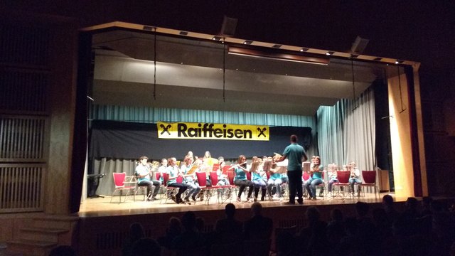 Philipp Haas dirigierte erstmals die Jugendkapelle Neustift | Foto: Madeleine Kindl