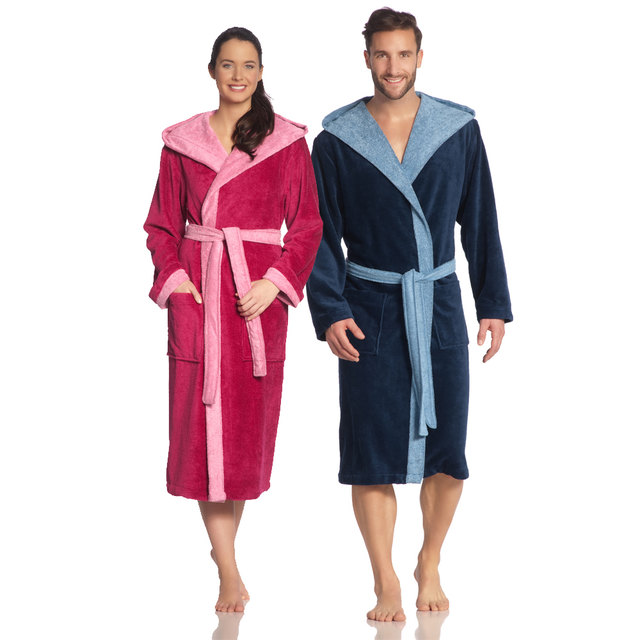 Gewinne kuschelige Bademäntel von VOSSEN. | Foto: Vossen