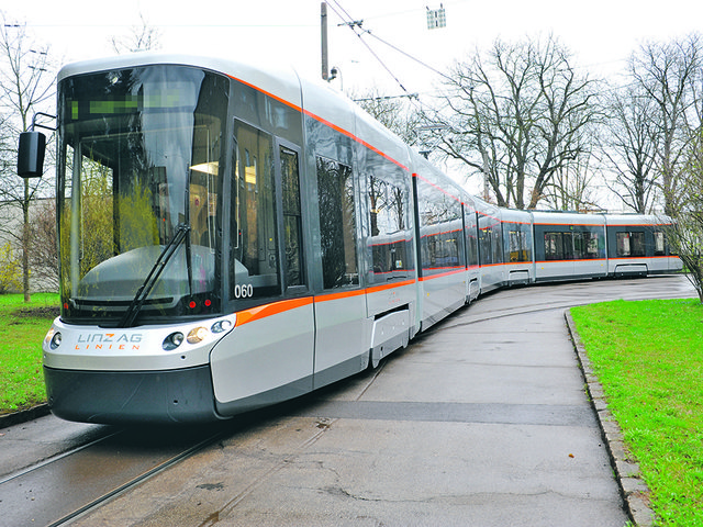 Neues Angebot: Die Staßenbahnverlängerung nach Traun. | Foto: BRS