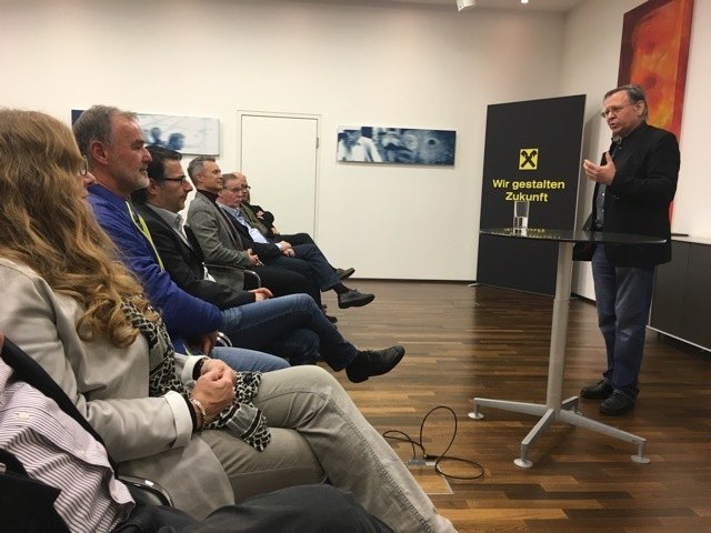 Prof. Leopold Neuhold unterhielt die Gäste in Voitsberg blendend. | Foto: Cescutti