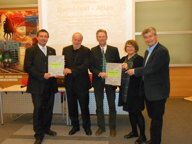 Kulturstadtrat  Franz Spehn,Gebhard König, Fritz Quirgst, Ulrike und Ulrich Winkler-Hermaden. | Foto: privat