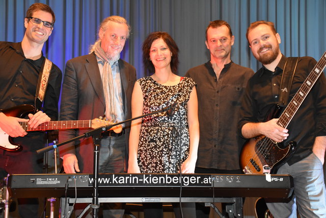 Karin Kienberger mit Band und Walter Edtbauer, Kulturverein Grein.