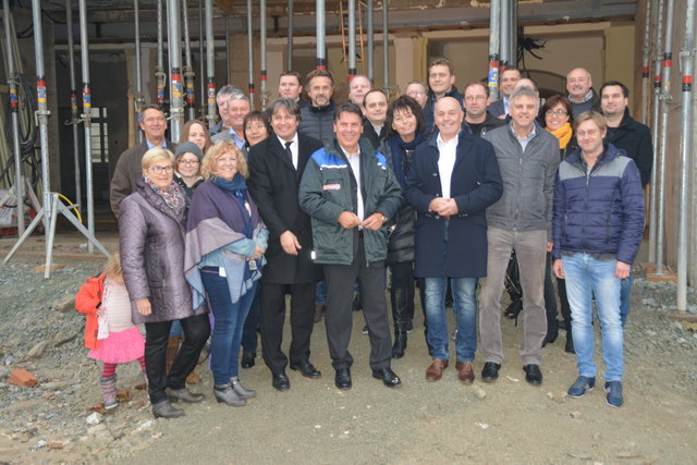 Bei der Gleichenfeier des Rathauses Oberwart gab es viele Besucher.