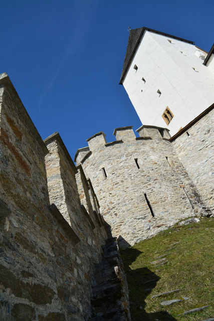 Burg Mauterndorf mal aus einem eher ungewohnten Blickwinkel.