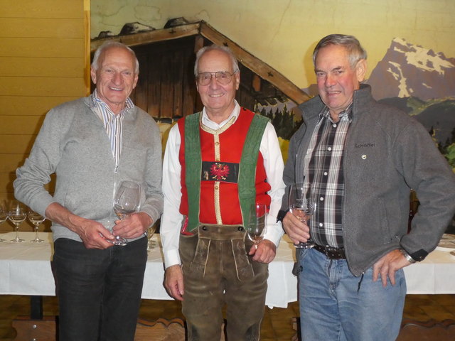 Die Sieger in der Seniorenklasse: 2.Hans Eichler, 1.Eckhard Felber, 3.Hans Kirchmair