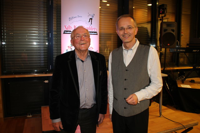 Witzig: Hofrat Alois Huber mit Sigi Siller.